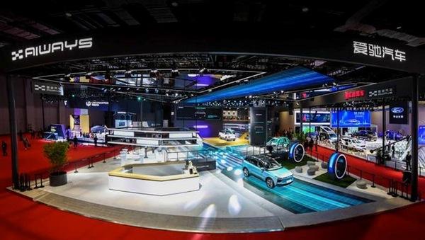 战略与产品双行 爱驰汽车三款车型亮相上海车展