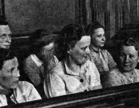 纳粹德国雅利安人的女魔头22岁的艳丽的集中营营长