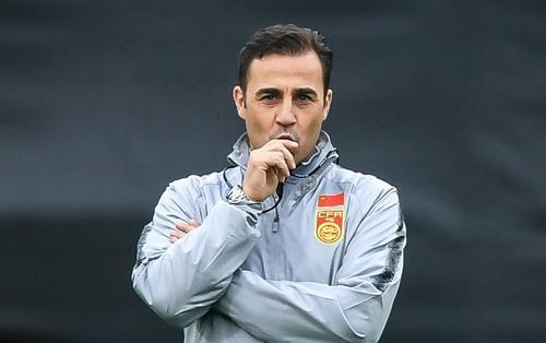 中甲前锋或成国足第一尖刀 卡帅中国杯大考还