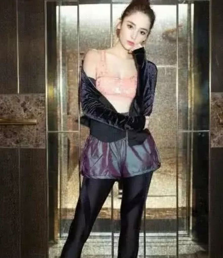 古力娜扎"麻花丝袜"勾人心魄,网友:自带p图效果
