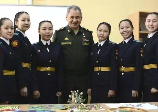 这位普京“接班人” 看着不像俄罗斯人 原来父亲是蒙古人