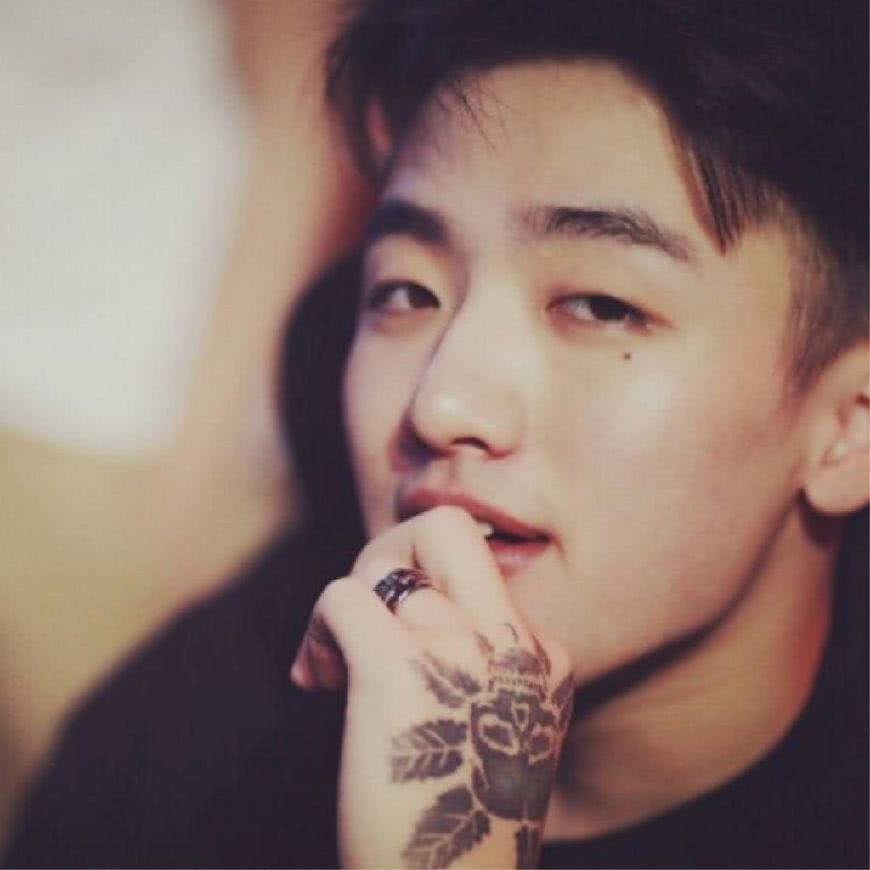 电竞圈的高颜值:守望先锋加拿大选手榜首,比F