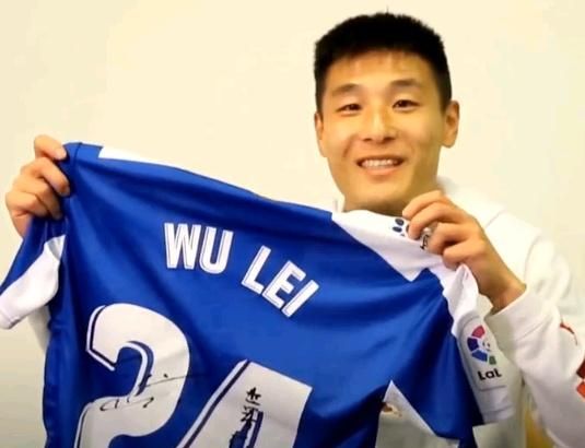 隔空对话!王霜要与武磊PK进球数 国足一哥回应