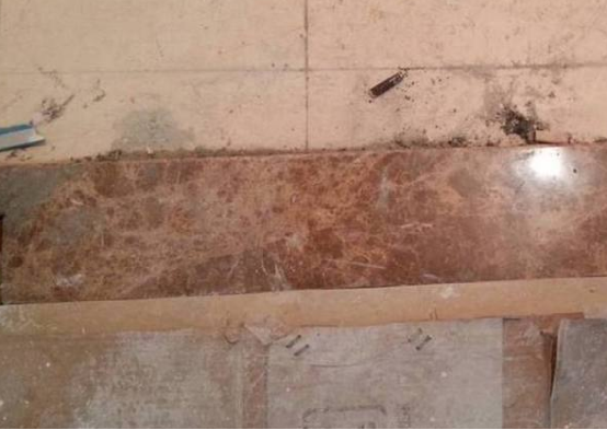 门槛石切记不要这样安装，暗喻财运难聚，懊悔没一早知道