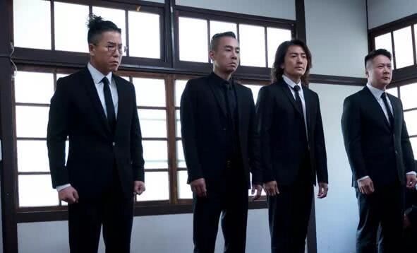 继《黄金兄弟》后又一部古惑仔电影，焦皮归来，这次陈小春是大哥