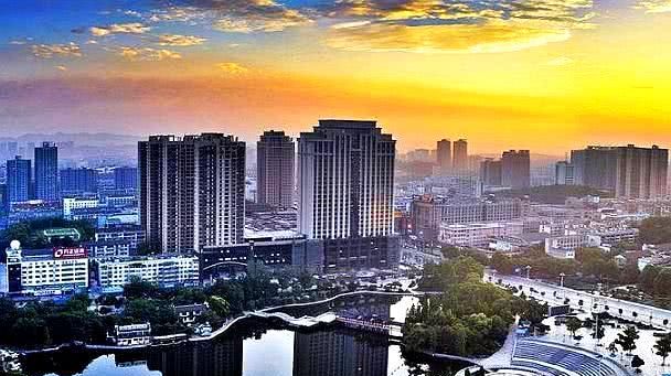 湖南这个城市要崛起,高铁高速齐头并进,未来将