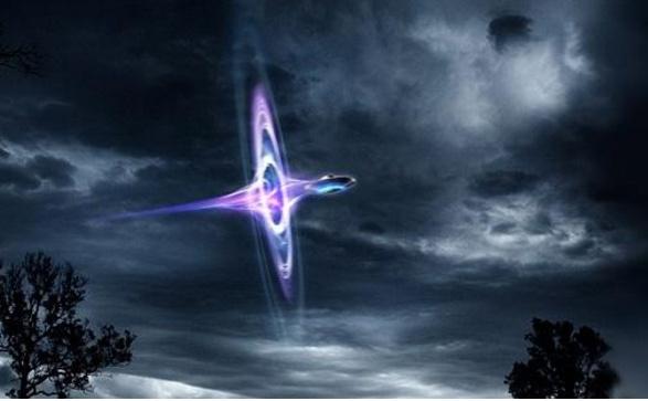 假若一个人驾驶着光速飞船，一直保持光速飞行，能否实现“永生”