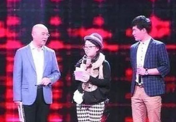 《非诚勿扰》他被女生集体灭灯，转身抱走女导演，如今两人怎样了