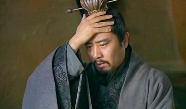 张飞能担得起万人敌的名号？除了据水断桥，他的事迹也能证明！