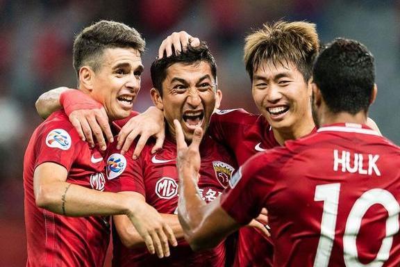 为足协点赞!中超首发名单大换脸,全面迈向专业