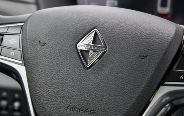 宝沃BXi7,颜值与实力都很nice,激情安全共同存