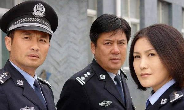 《重案六组》播出17年:导演去世,季洁整容,而她则变成网红脸