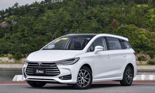 路在何方,比亚迪2019款宋MAX上市,前有宝骏7