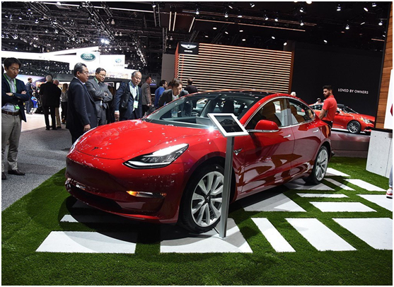 近41万起售，特斯拉Model 3外观造型如何？实测告诉你