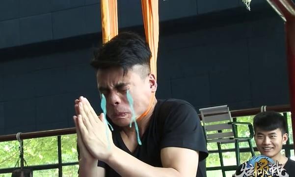 国外精心制作一龙铁头功集锦,一龙转发点赞,他