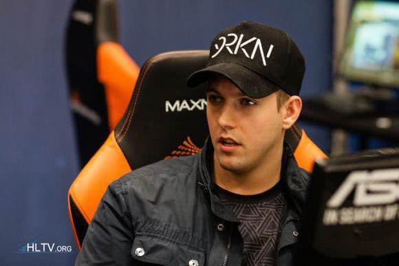 盘点电竞圈高颜值选手,最后一个太帅,碾压蔡徐