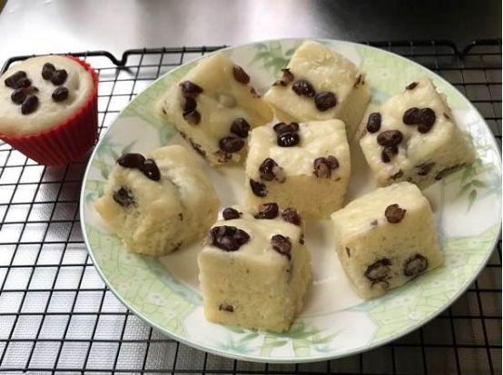 糯米粉和牛奶鸡蛋放一起,筷子搅一搅,比蛋糕好吃5倍