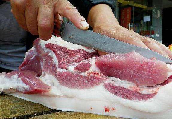买肉挑公猪肉还是母猪肉?不懂的人,