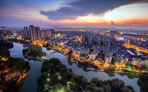 2020吉安gdp排名_江西省各市2020前三季度GDP排名情况(全)(2)