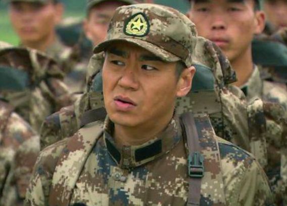 演技太好在特种兵圈粉无数，传万茜是绯闻女友，如今生活大变样