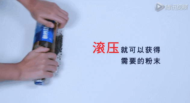 聪明的女人，在卫生间外放块保鲜膜，居然有这么大用处！