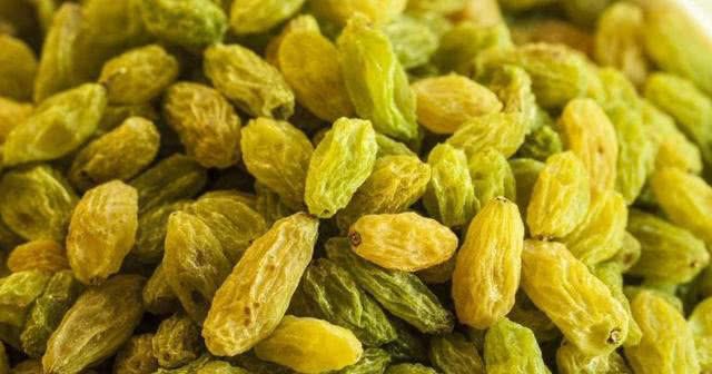 吃葡萄干前，到底要不要“用水洗”？好多人做错了，快告诉家人吧