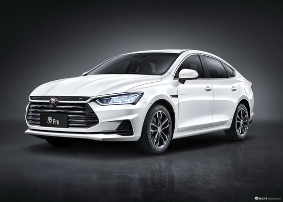 [知识帖]想买比亚迪秦Pro？看这篇可以了解更多