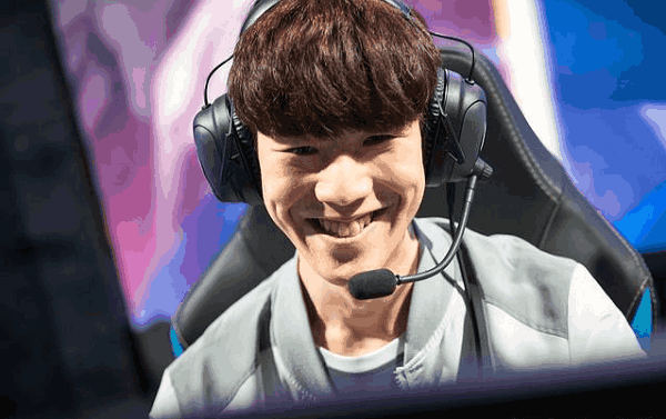 IG决赛麦克疯: 最后一波全员高喊Nice, Ning王深