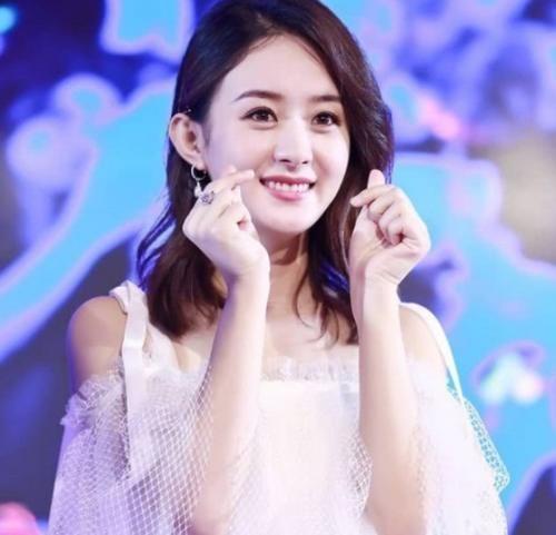 港媒称赵丽颖预产期在三月,知情人曝已包下了