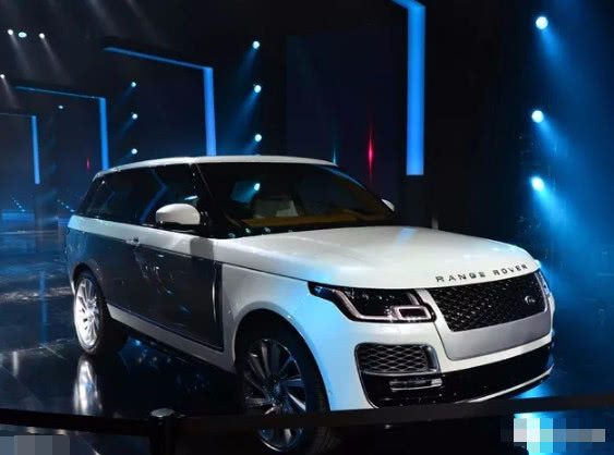 路虎又火了，配5.0LV8，5.3秒破百，网友：内饰这么豪？