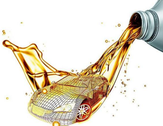 机油5000公里换一次是“扯淡”？15年维修师告诉你，何时换