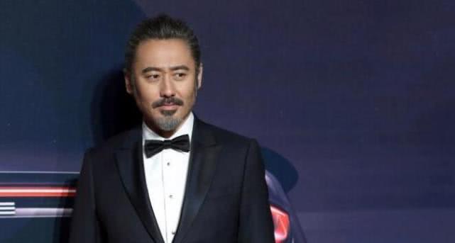 陈昱霖再度给吴秀波火上浇油,情圣2要换张嘉译