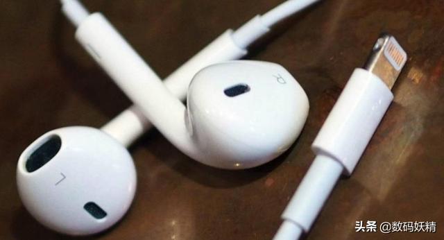 苹果耳机是什么品牌 LZ4O-hshmsth9831690.jpg
