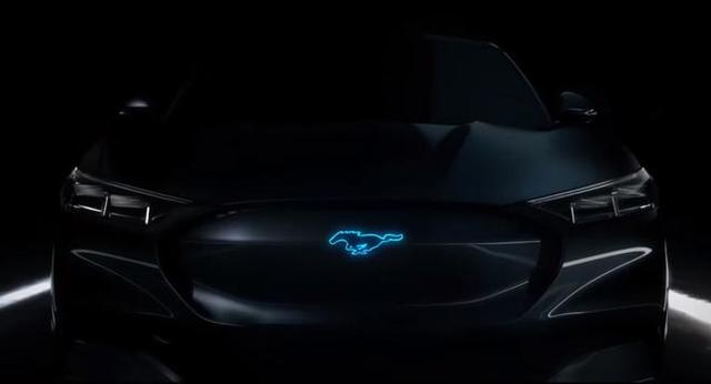 对标特斯拉Model X，福特全新纯电动SUV假想图曝光 2021年发布