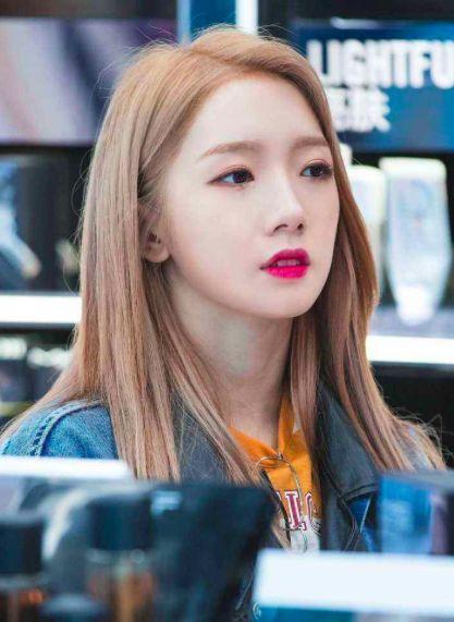 孟美岐抽烟回应图片