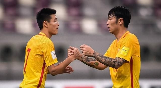 中国第一前锋顺利登陆西甲,可以拯救中国足球