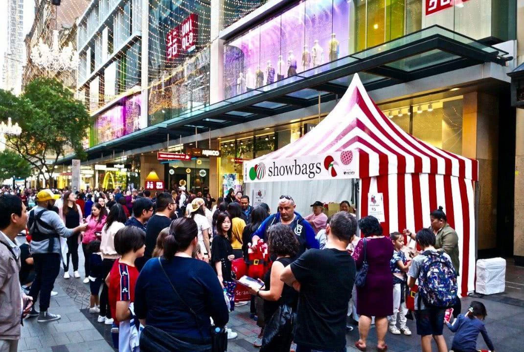 澳大利亚把7000名中国游客拒之门外,令游客不