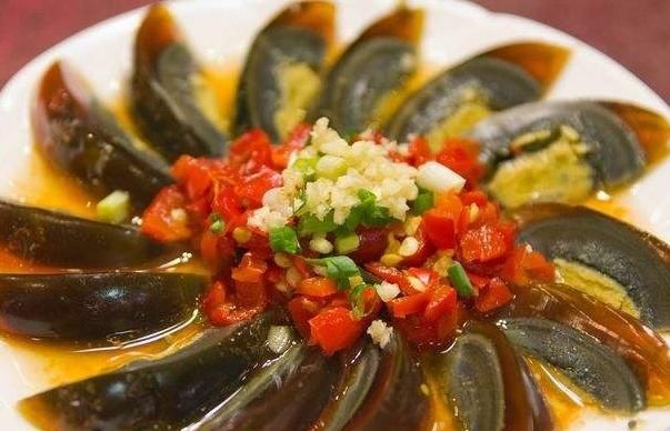 同样是皮蛋,为什么会有黑色和黄色不同的颜色?今天终于明白了 同样是皮蛋,为什么会有黑色和黄色不同的颜色?今天终于明白了