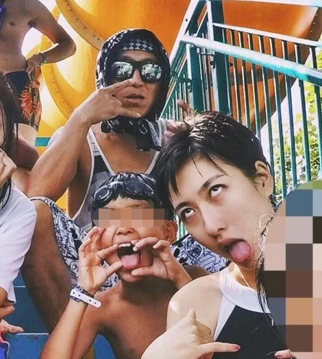 陈羽凡深夜带儿子元宝现身公寓门外 风波后父子俩首同框场面温馨