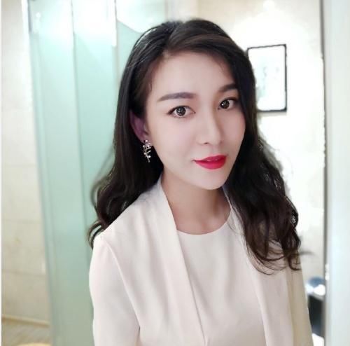 非诚勿扰23岁无臂女孩相亲，小伙坚持牵手，如今现状让人唏嘘！