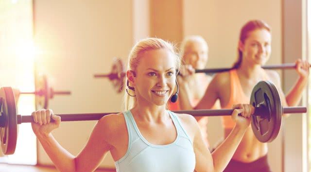 硬拉的标准动作 舒活筋骨全靠它