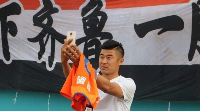 韩鹏加盟鲁能教练组,春节前基本敲定回家,曾三