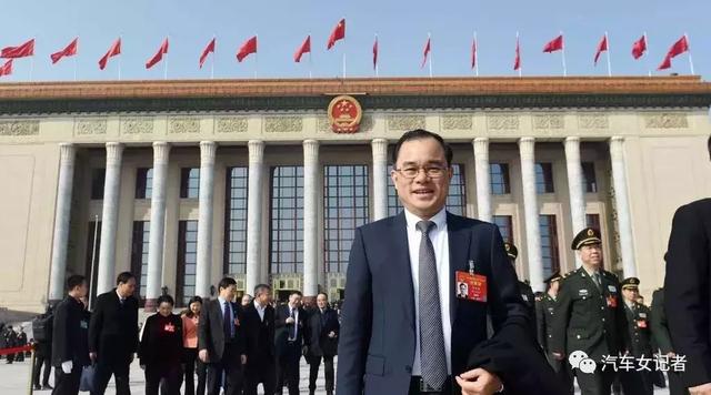 CS85 COUPE���У��ܷ���������ʵ�ֲ�Ʒ��Ʒ��˫ͻ�ƣ�