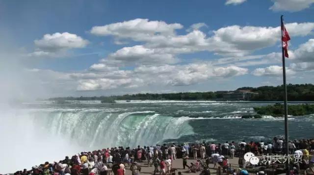 标准北美英语口语情景对话和阅读文献-39