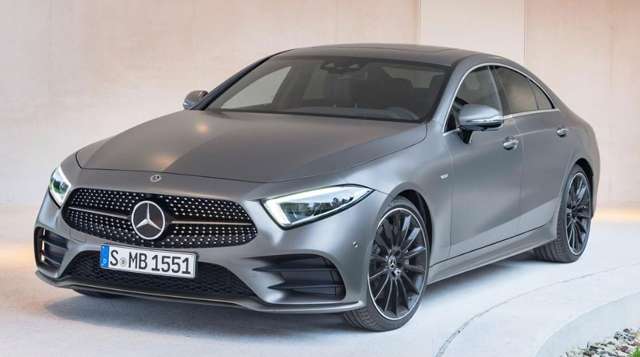 奔驰女车主维权成功,换车退金融服务费,终成