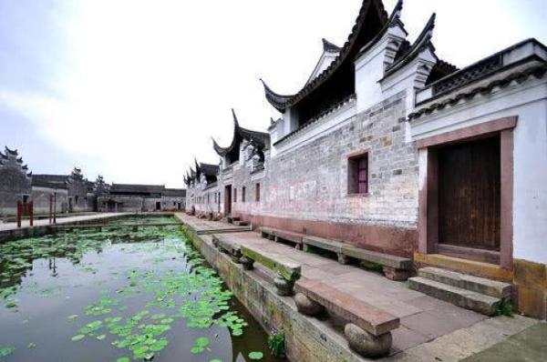 “风平浪静”的城市，谜底打一中国城市名，你猜到是哪了吗？