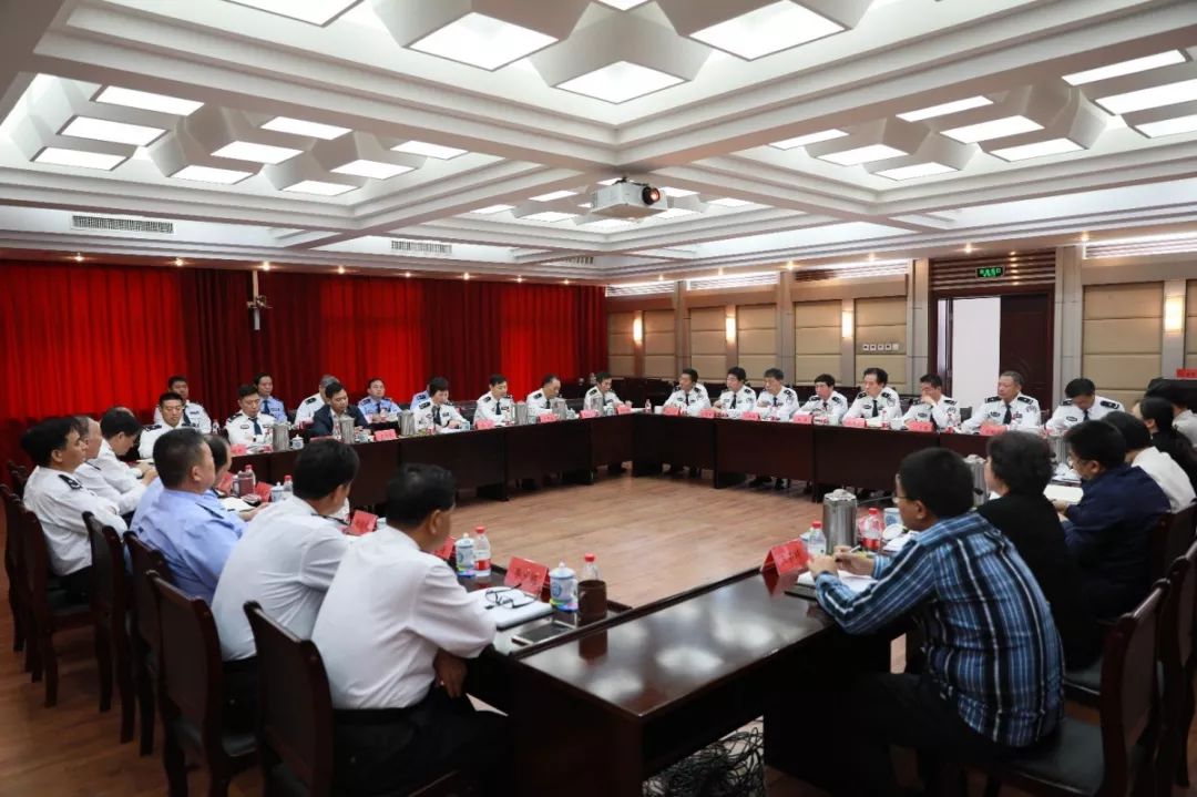 市戒毒局党委书记,局长冯力经济责任审计进点会议在市戒毒局召开