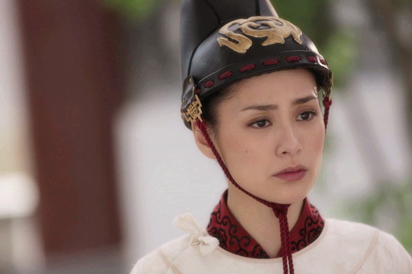 历史上的三大才女，一人是皇妃，另外两人的诗词被编成歌曲