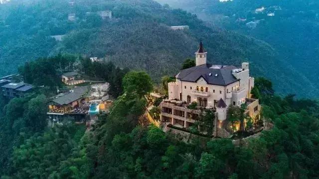 三亚跌出前十昆明惨遭淘汰，最佳旅游城市爆冷门