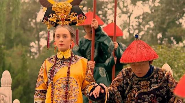 美版《甄嬛传》拍摄花絮曝光，甄嬛老年妆遭吐槽，小允子依旧年轻